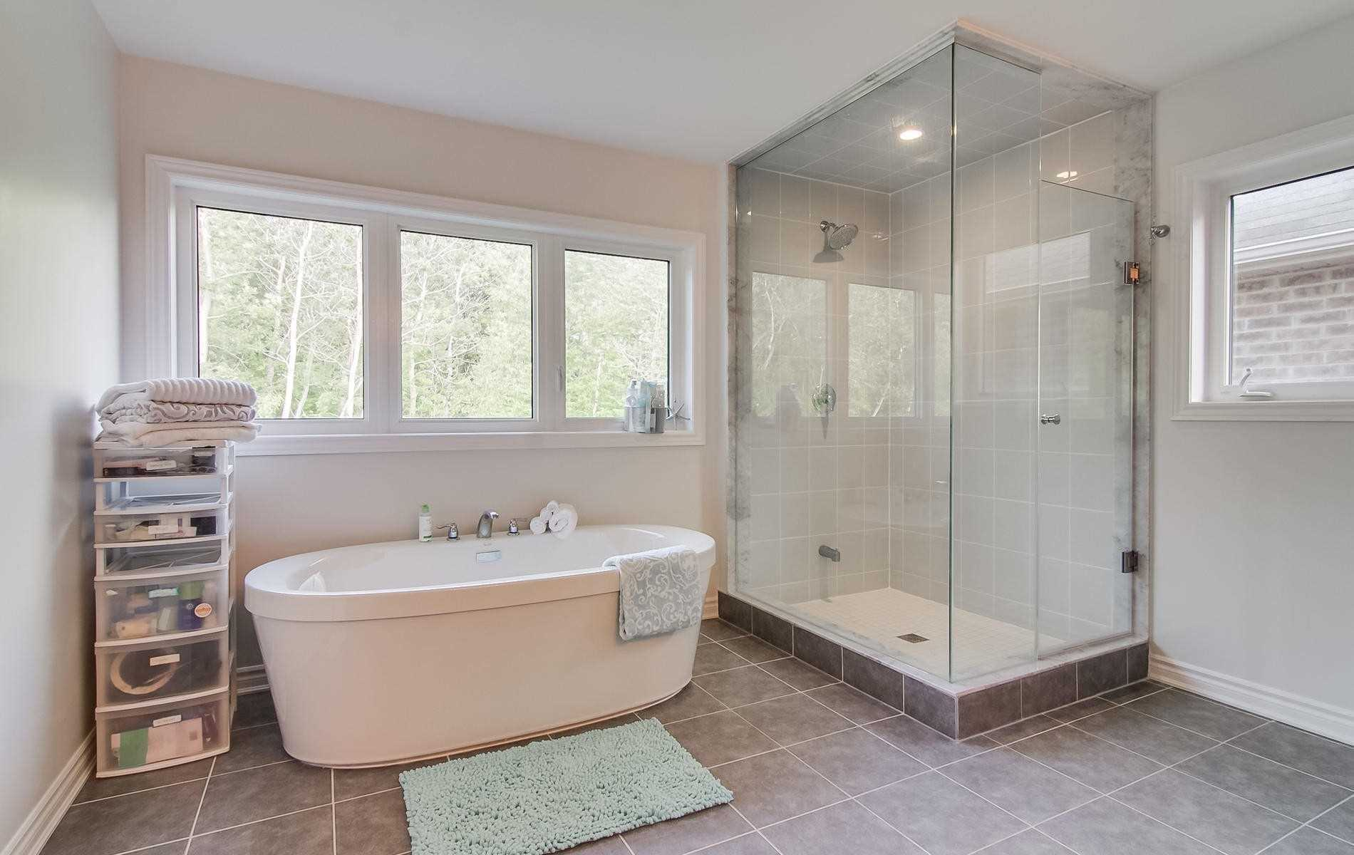 1625 Emberton Way Innisfil Primary Bedroom ensuite