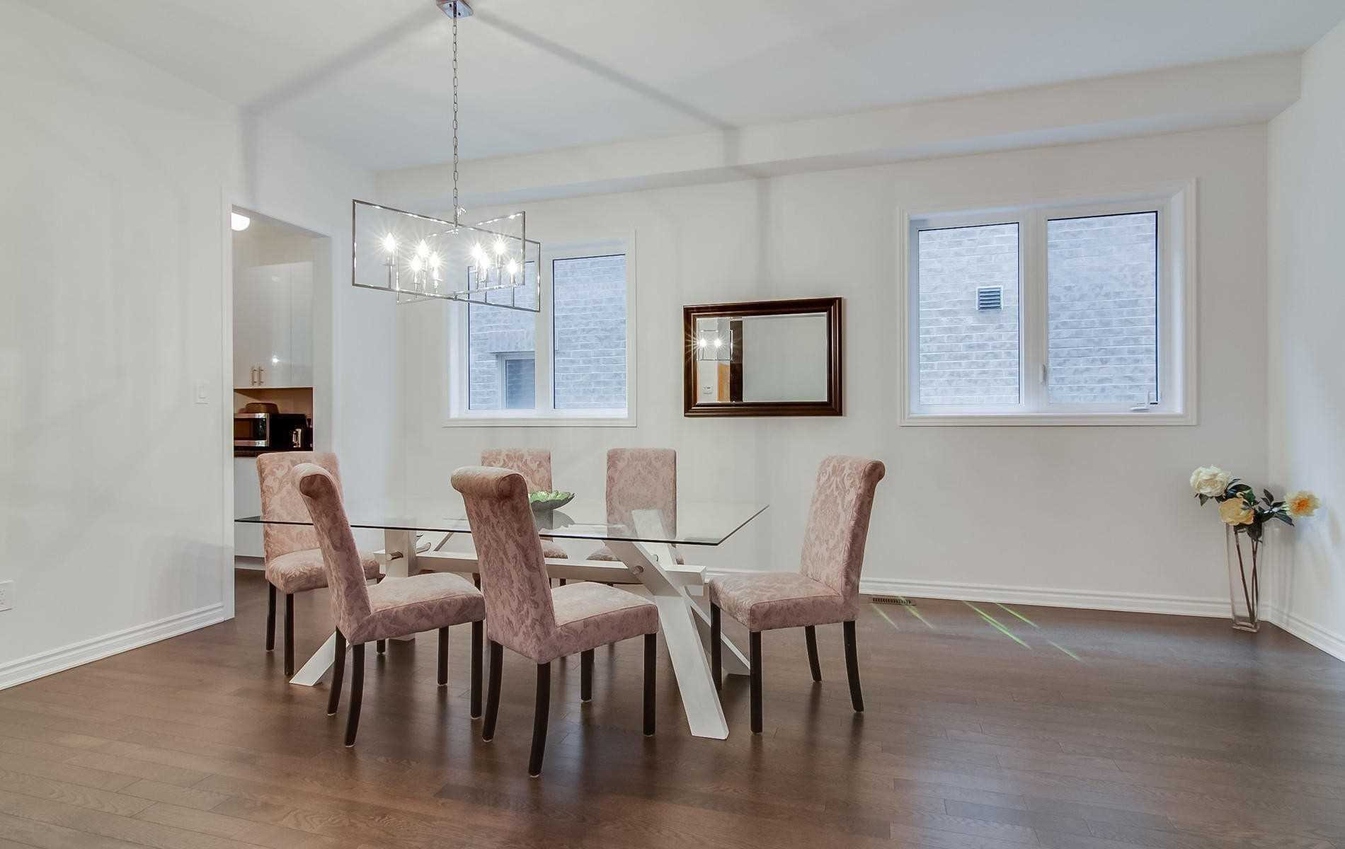 1625 Emberton Way Innisfil dinning room