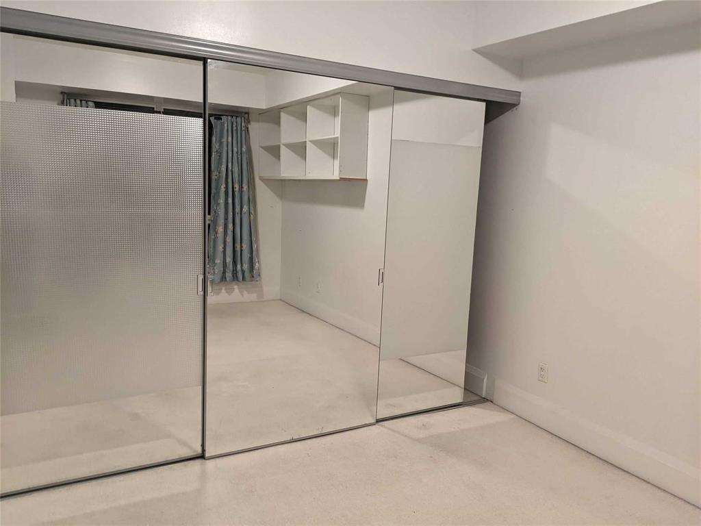 100 Harrison Garden Blvd Toronto North York - Bedroom Mirrored Closed