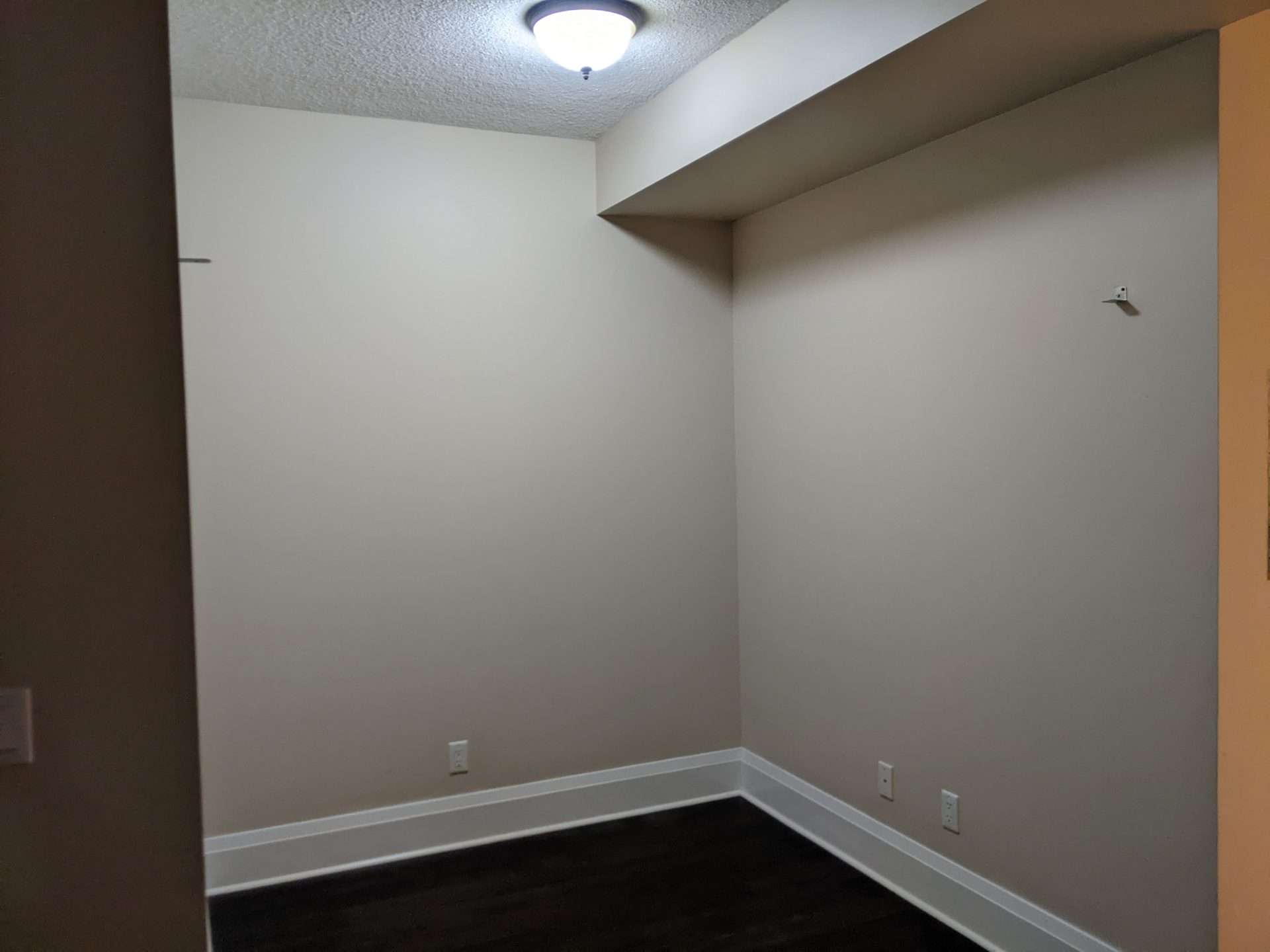 100 Harrison Gardens Blvd Toronto North York - Den